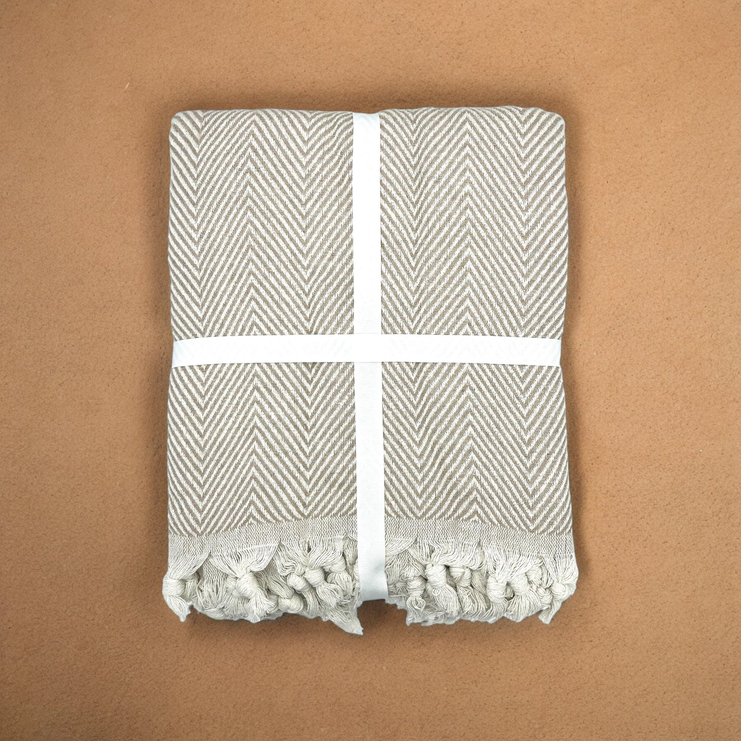 Tagesdecke | Bettüberwurf | Sofaüberwurf | 150 x 200 cm | 100% Baumwolle | Beige