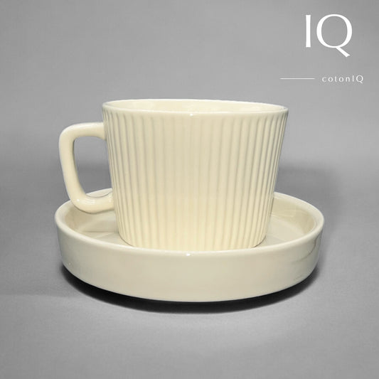 Keramik-Tassen-Set – Retro-Design mit geriffelter Struktur – Weiß – 250 ml