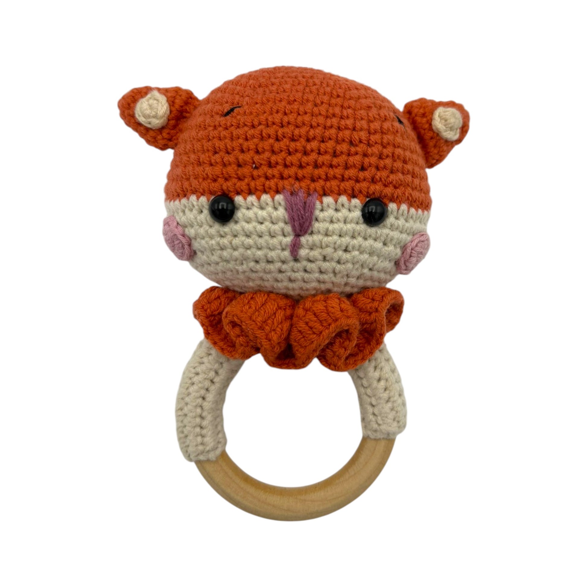 cotoniq_handgefertigte_babyrassel_fuchs_3
