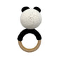 cotoniq_handgefertigte_babyrassel_panda_2