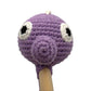 cotoniq_handgefertigte_babyrassel_seepferdchen_3